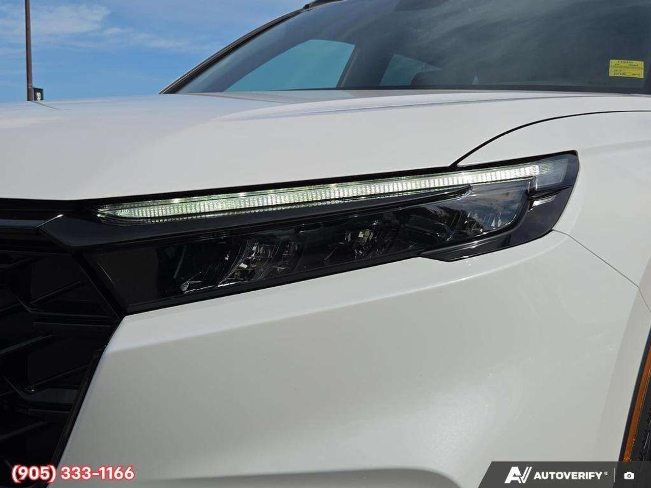 2024 Honda CR-V EX-L Apple CarPlay & Android Auto • Power Sunroof • Leather Seating • Remote Start System • Heated Front Seats • Rear Par Photo