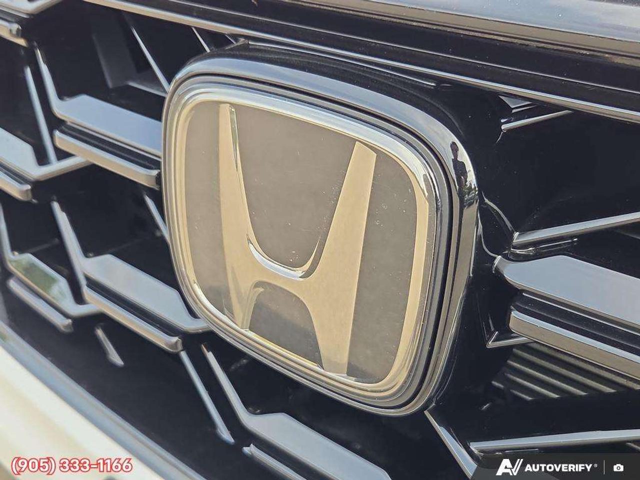 2024 Honda CR-V EX-L Apple CarPlay & Android Auto • Power Sunroof • Leather Seating • Remote Start System • Heated Front Seats • Rear Par Photo