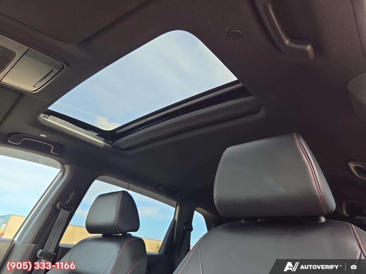 2024 Honda CR-V EX-L Apple CarPlay & Android Auto • Power Sunroof • Leather Seating • Remote Start System • Heated Front Seats • Rear Par Photo