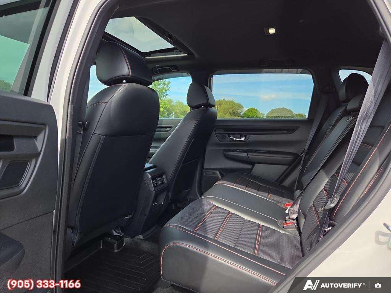 2024 Honda CR-V EX-L Apple CarPlay & Android Auto • Power Sunroof • Leather Seating • Remote Start System • Heated Front Seats • Rear Par Photo