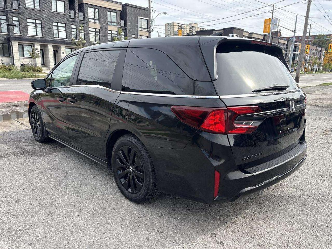 2026 Honda Odyssey Sport Honda Certified With 7YRS/160K Warranty Photo3