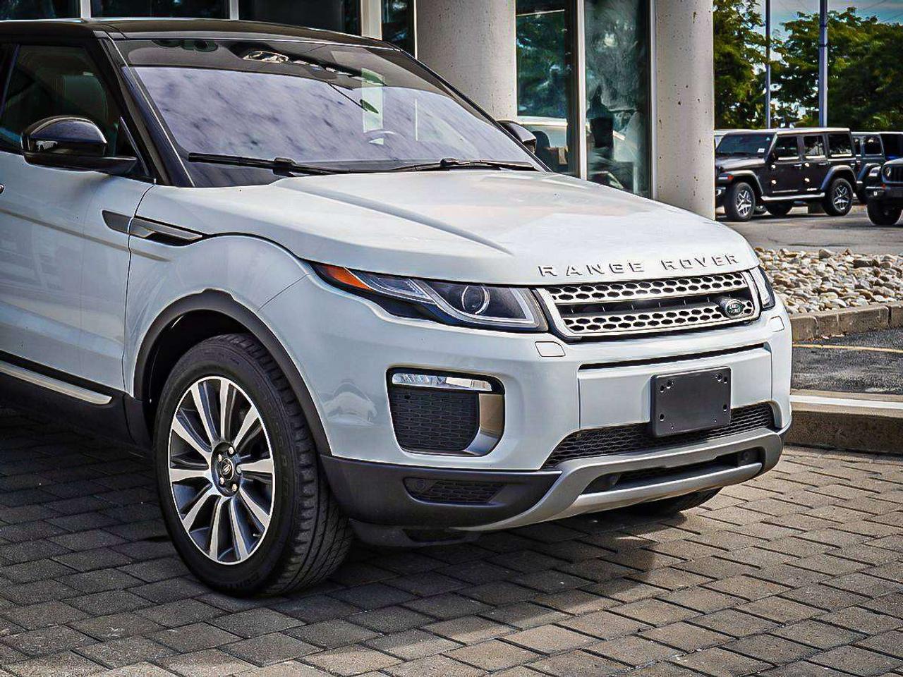 2017 Land Rover Range Rover Evoque  Photo