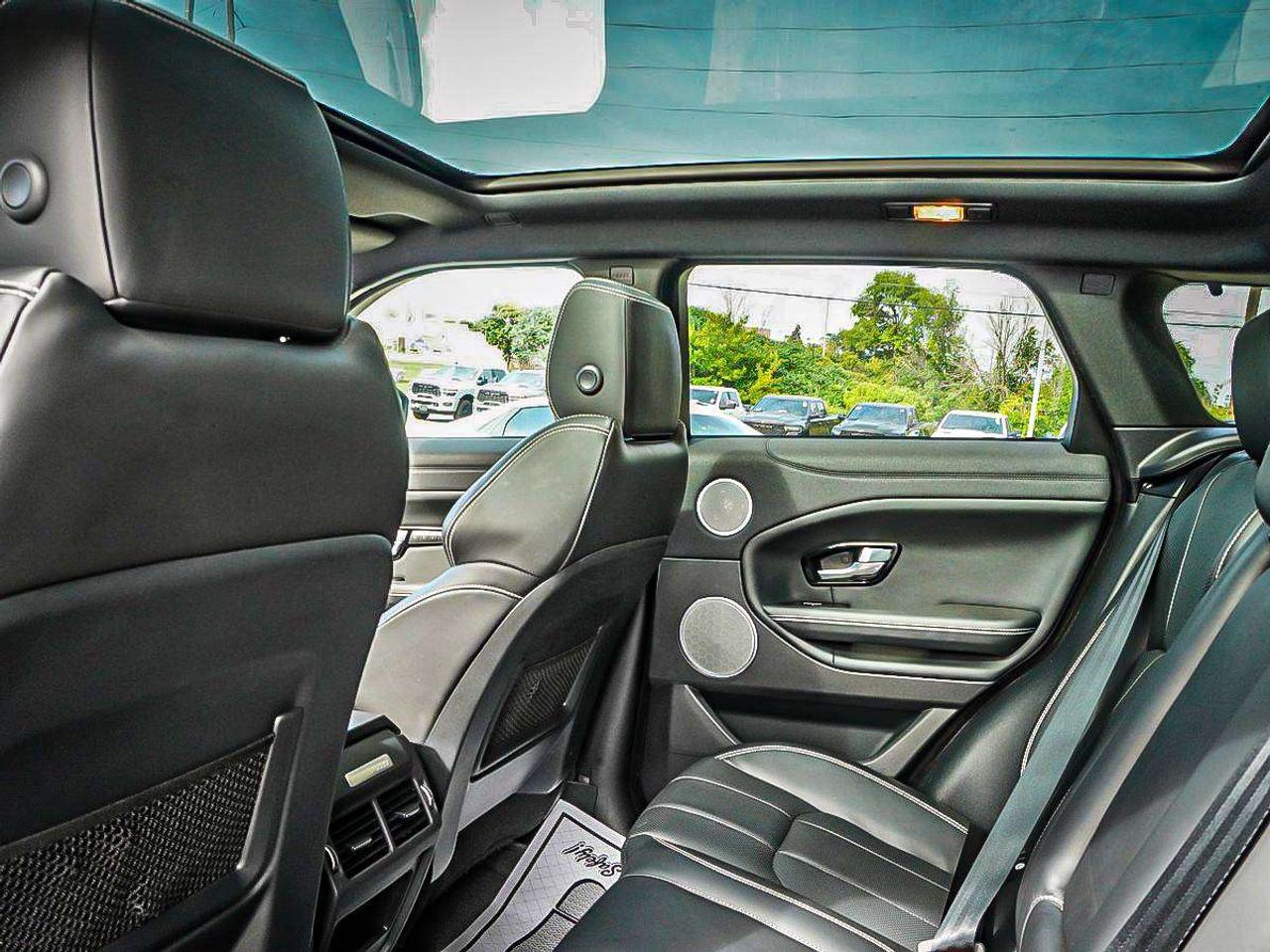 2017 Land Rover Range Rover Evoque  Photo