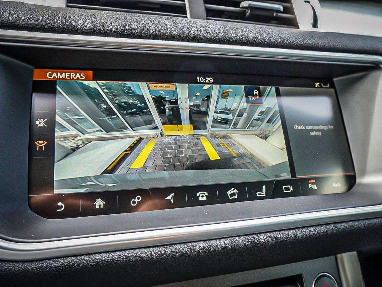 2017 Land Rover Range Rover Evoque  Photo