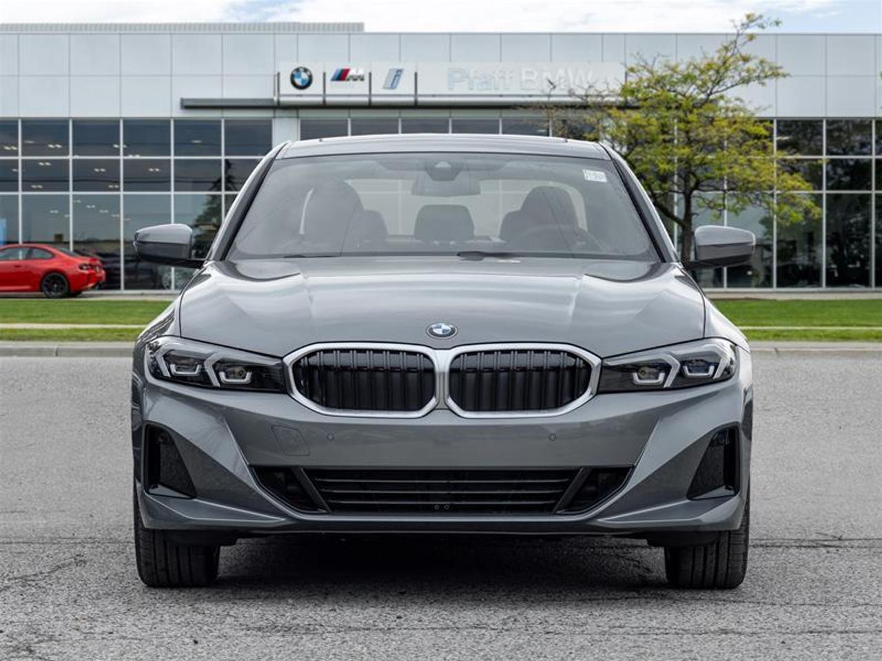 2026 BMW 330 i xDrive 4dr All-Wheel Drive Sedan Photo2