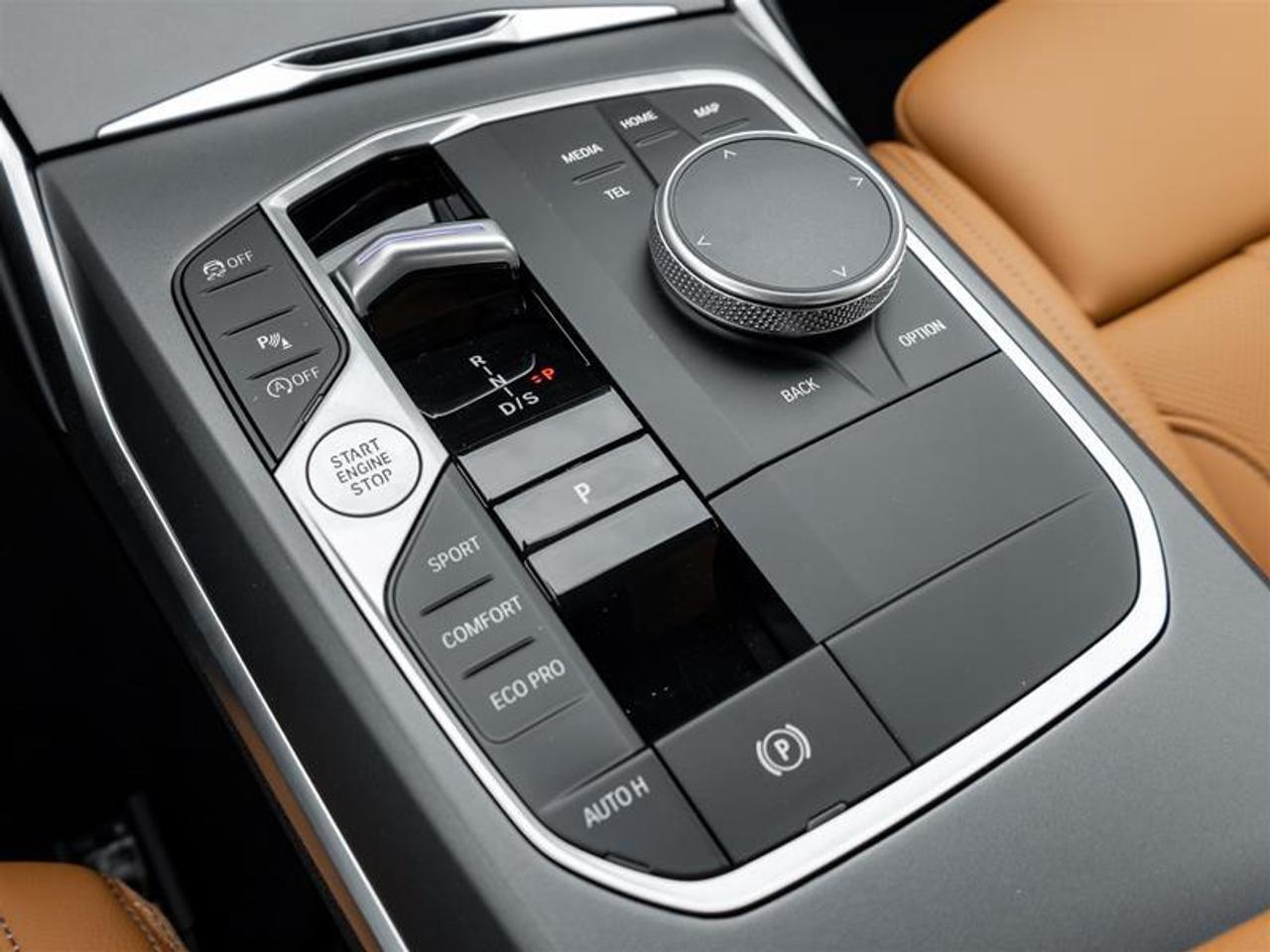 2026 BMW 330 i xDrive 4dr All-Wheel Drive Sedan Photo