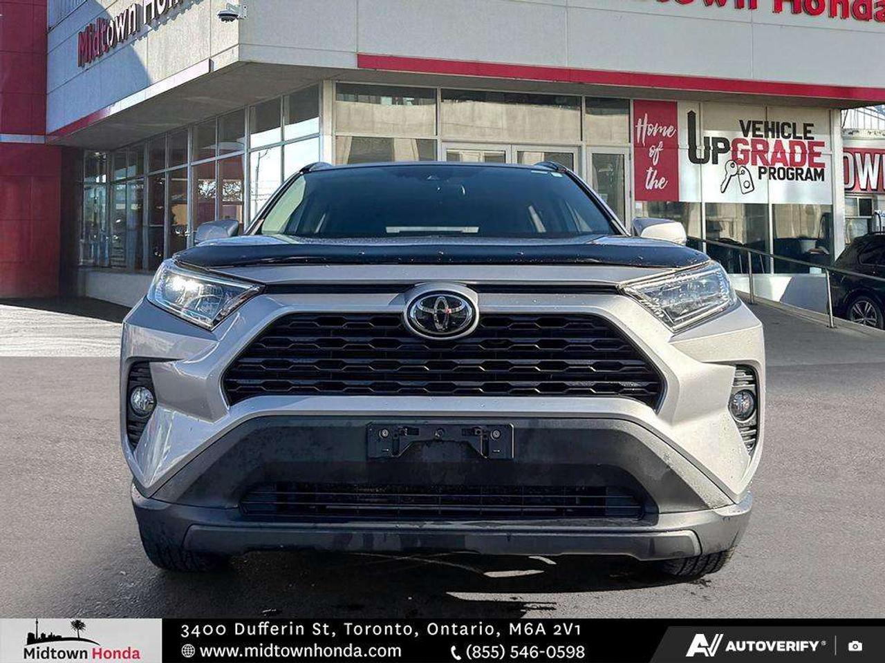 2020 Toyota RAV4 XLE AWD Photo2