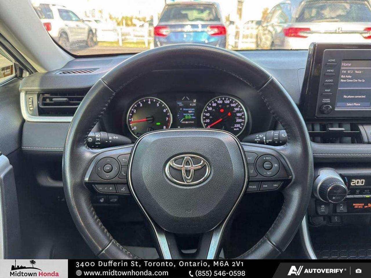 2020 Toyota RAV4 XLE AWD Photo
