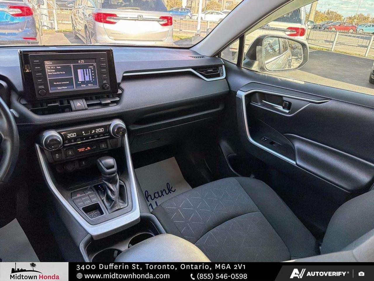 2020 Toyota RAV4 XLE AWD Photo