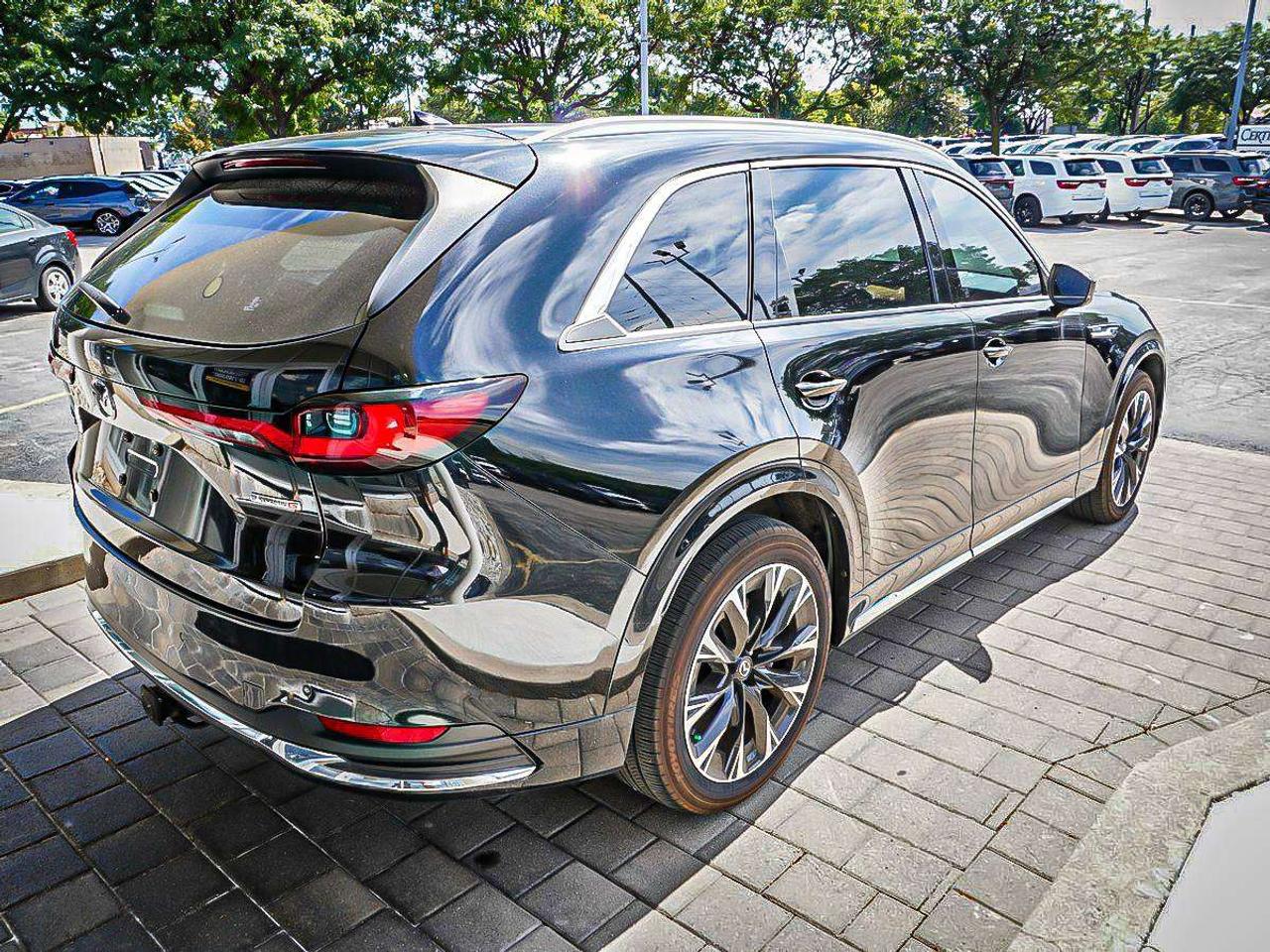 2024 Mazda CX-90  Photo