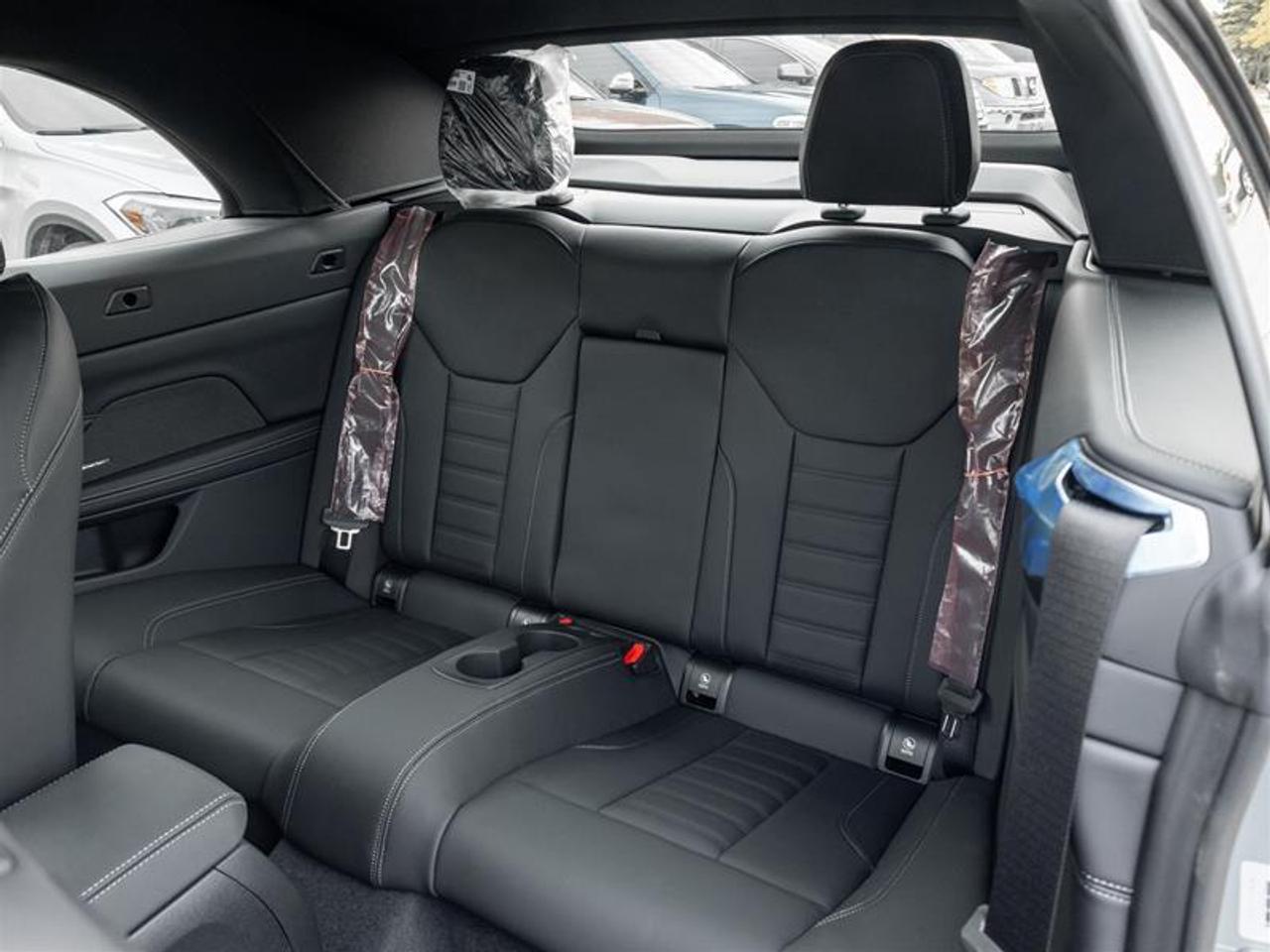 2027 BMW 430 i xDrive 2dr All-Wheel Drive Cabriolet Photo