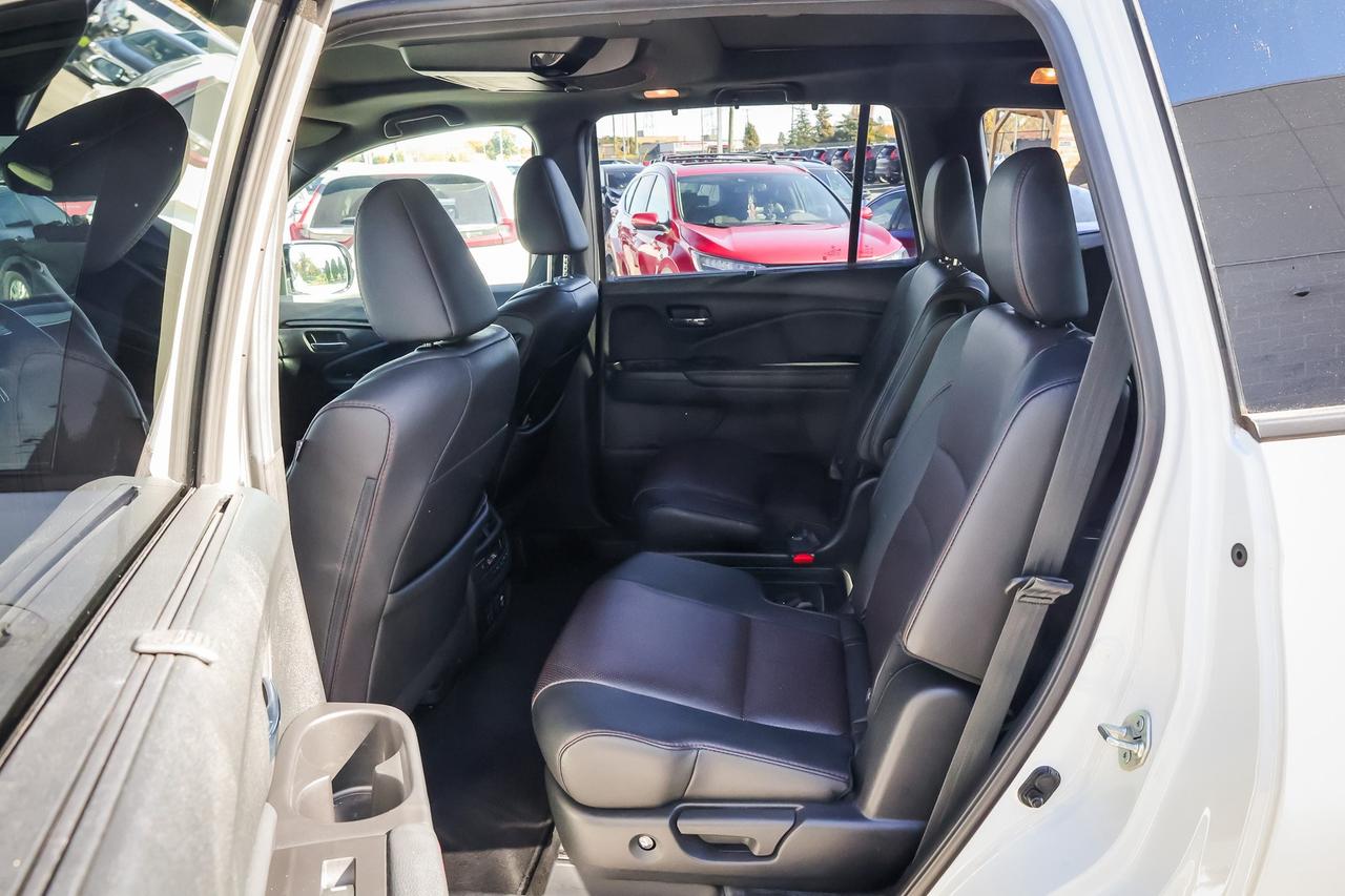 2022 Honda Pilot Black Edition 4dr All-Wheel Drive Photo