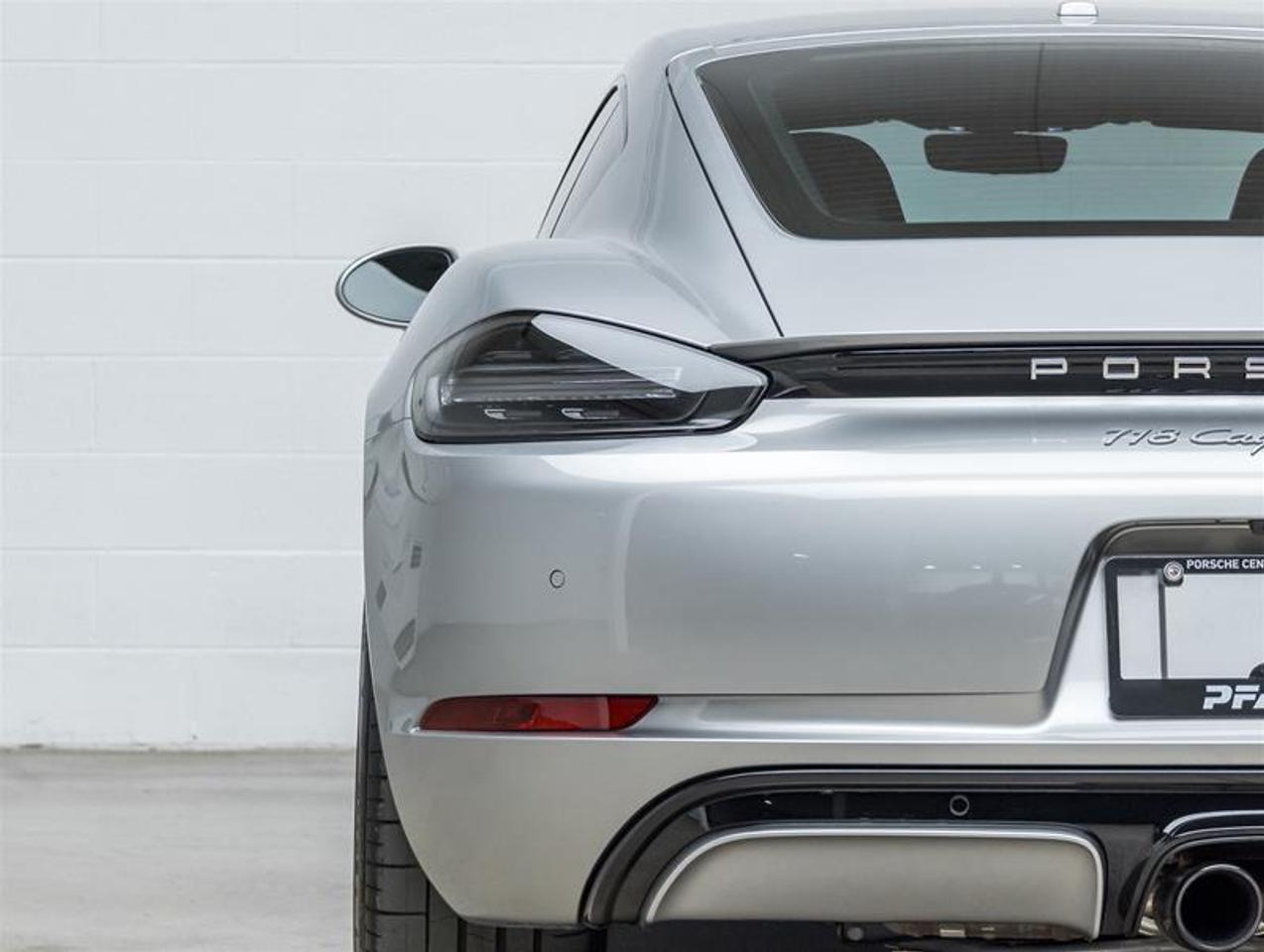 2024 Porsche 718 Cayman  Photo