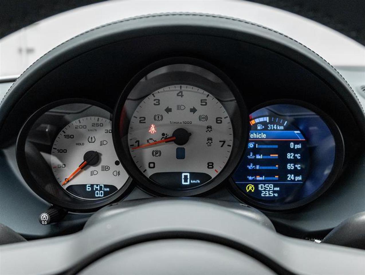 2024 Porsche 718 Cayman  Photo