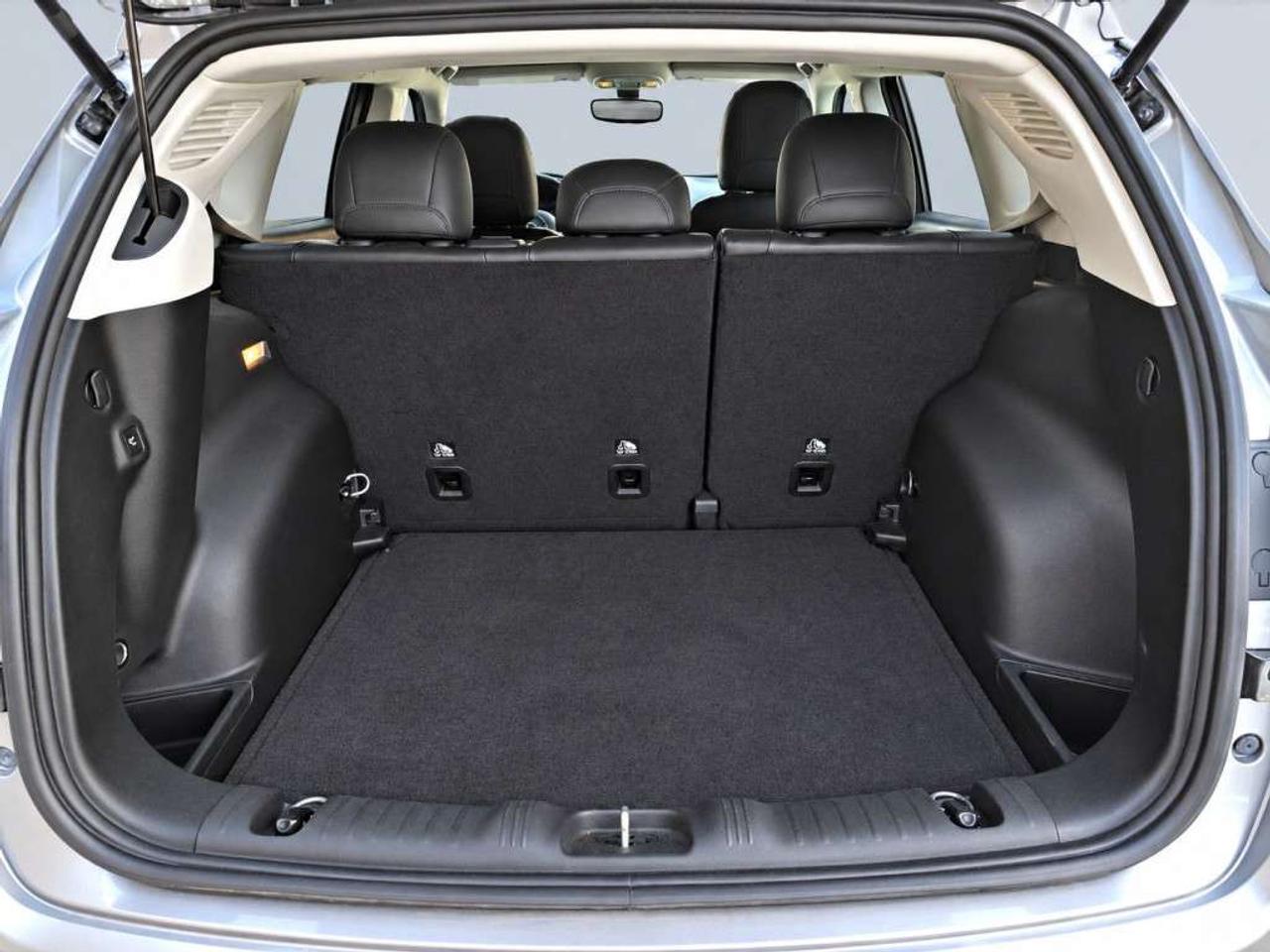 2020 Jeep Compass NORTH / 4X4 / HEATED SEATS / HEATED WHEEL / CARPLAY / BACKUP CAM / POWER LIFTGATE Photo
