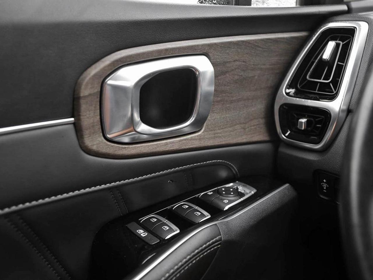 2023 Kia Sorento  Photo