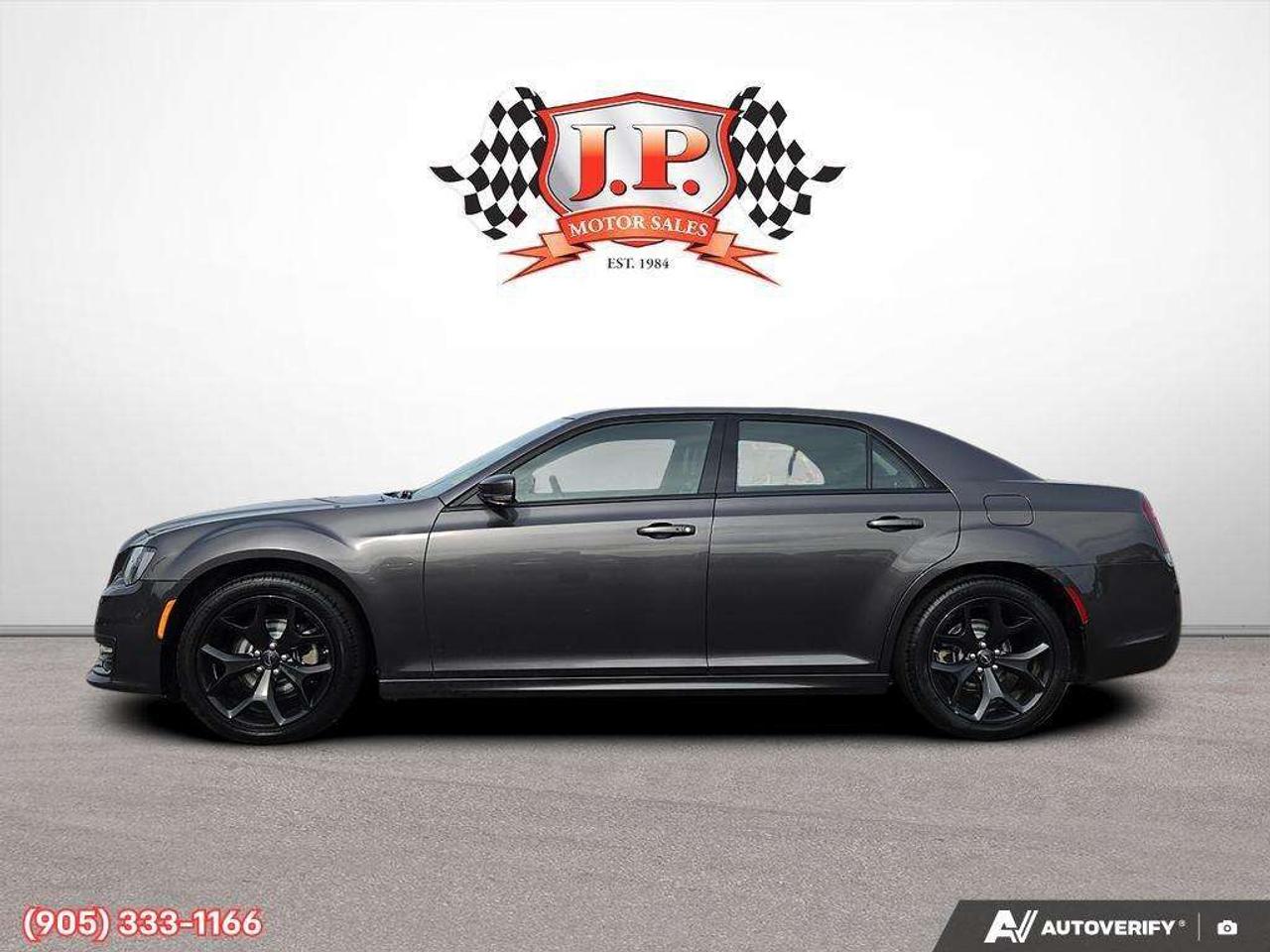 2022 Chrysler 300 Touring L Apple CarPlay & Android Auto • Leather Seating • Built-In Navigation System • Built-In Wi-Fi Hotspot • Remote S Photo