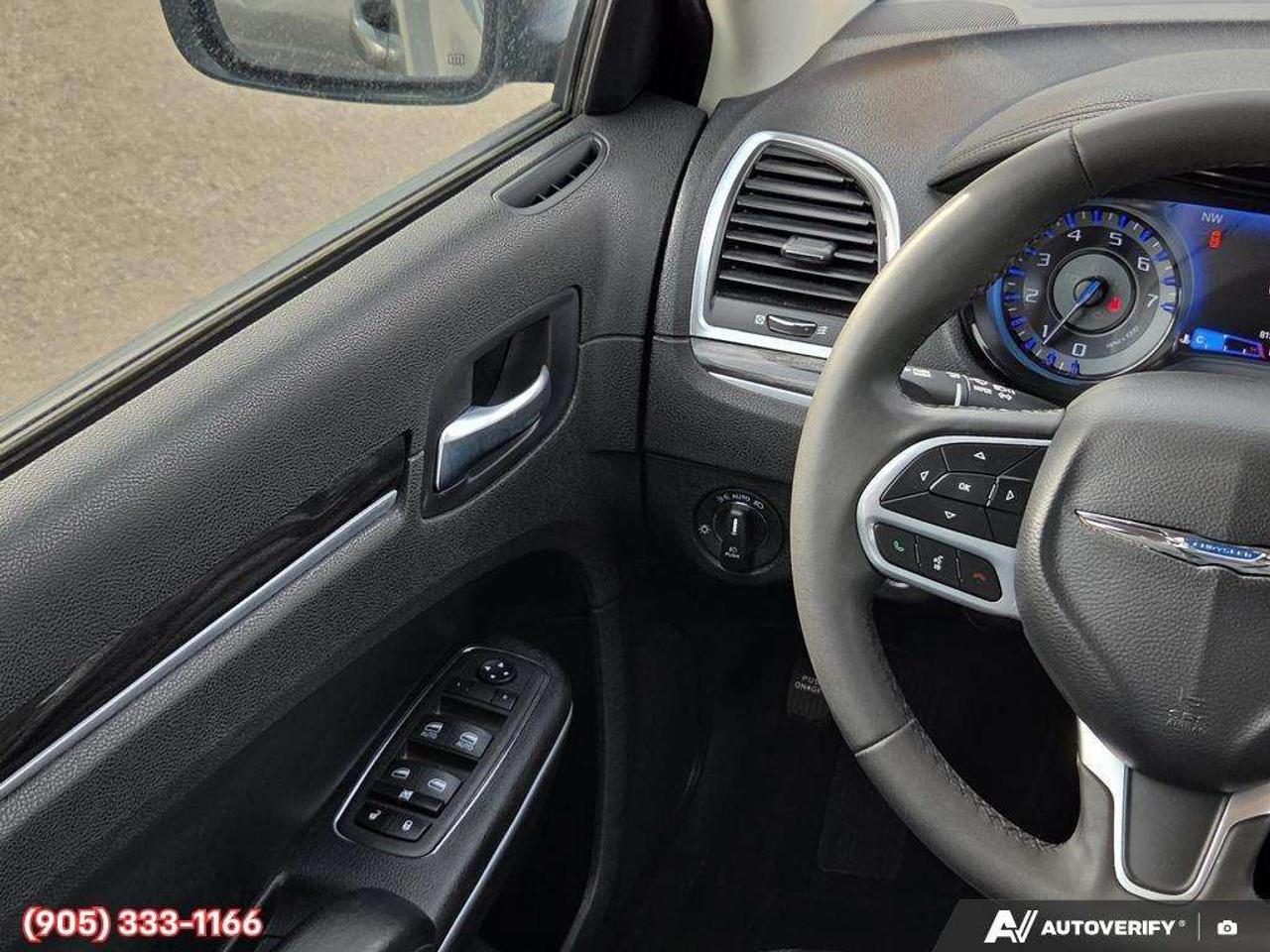 2022 Chrysler 300 Touring L Apple CarPlay & Android Auto • Leather Seating • Built-In Navigation System • Built-In Wi-Fi Hotspot • Remote S Photo