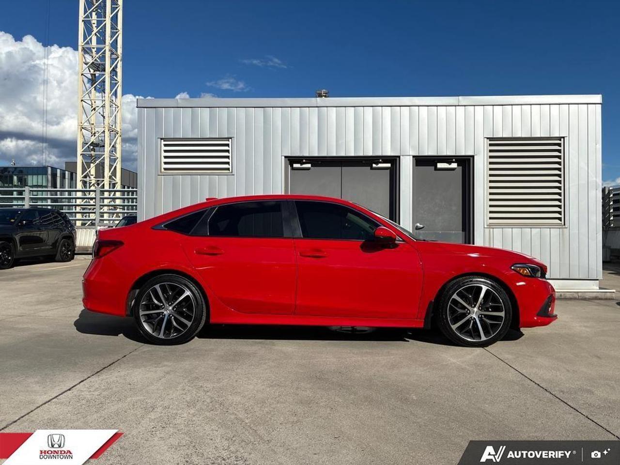 2024 Honda Civic Touring 4dr Sedan Photo