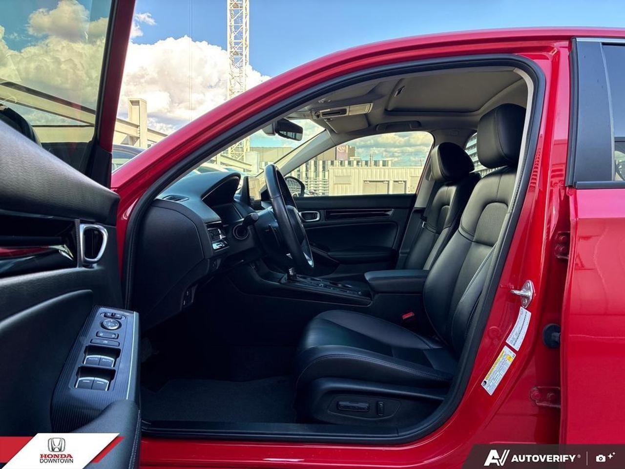 2024 Honda Civic Touring 4dr Sedan Photo
