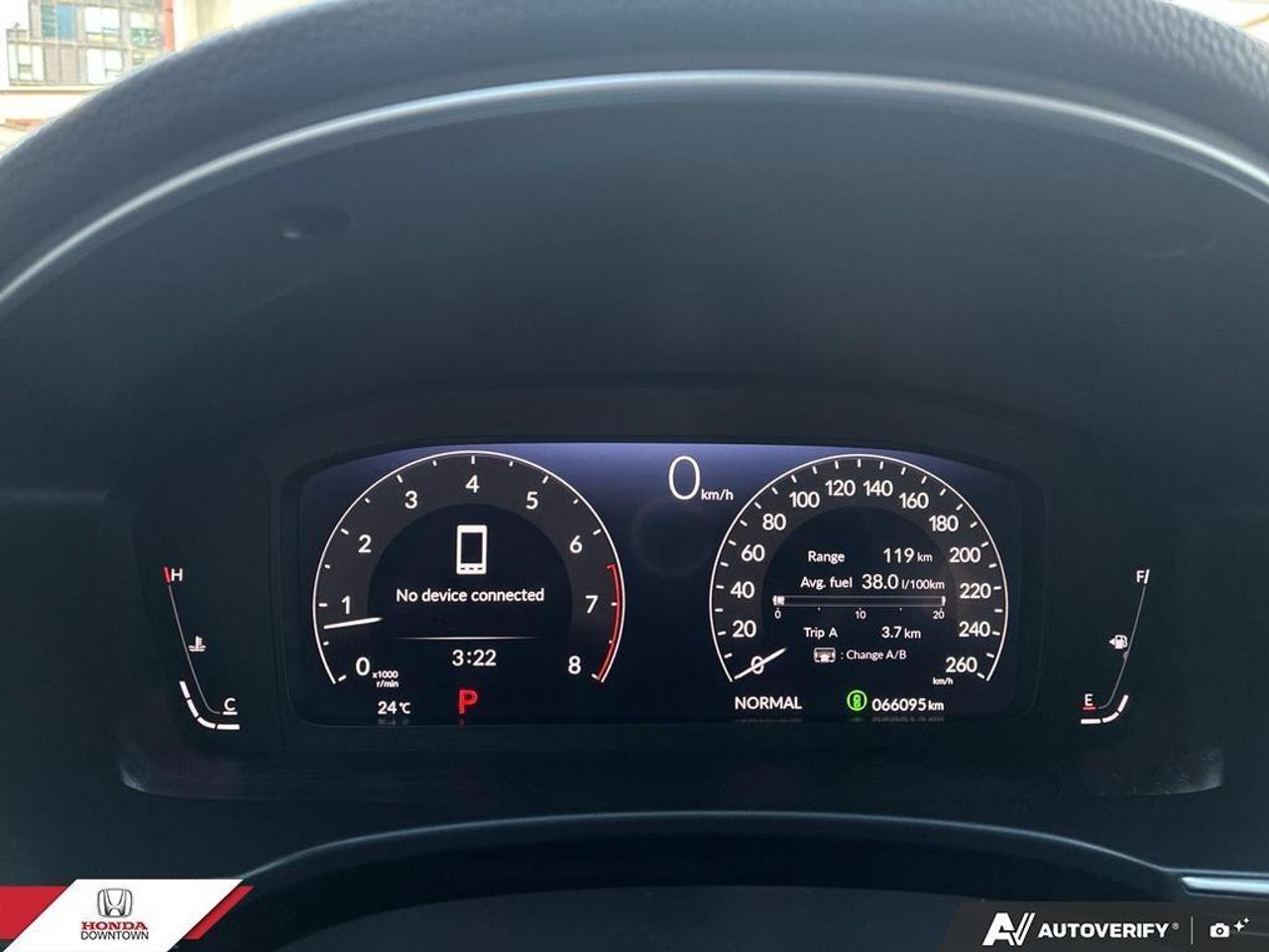 2024 Honda Civic Touring 4dr Sedan Photo