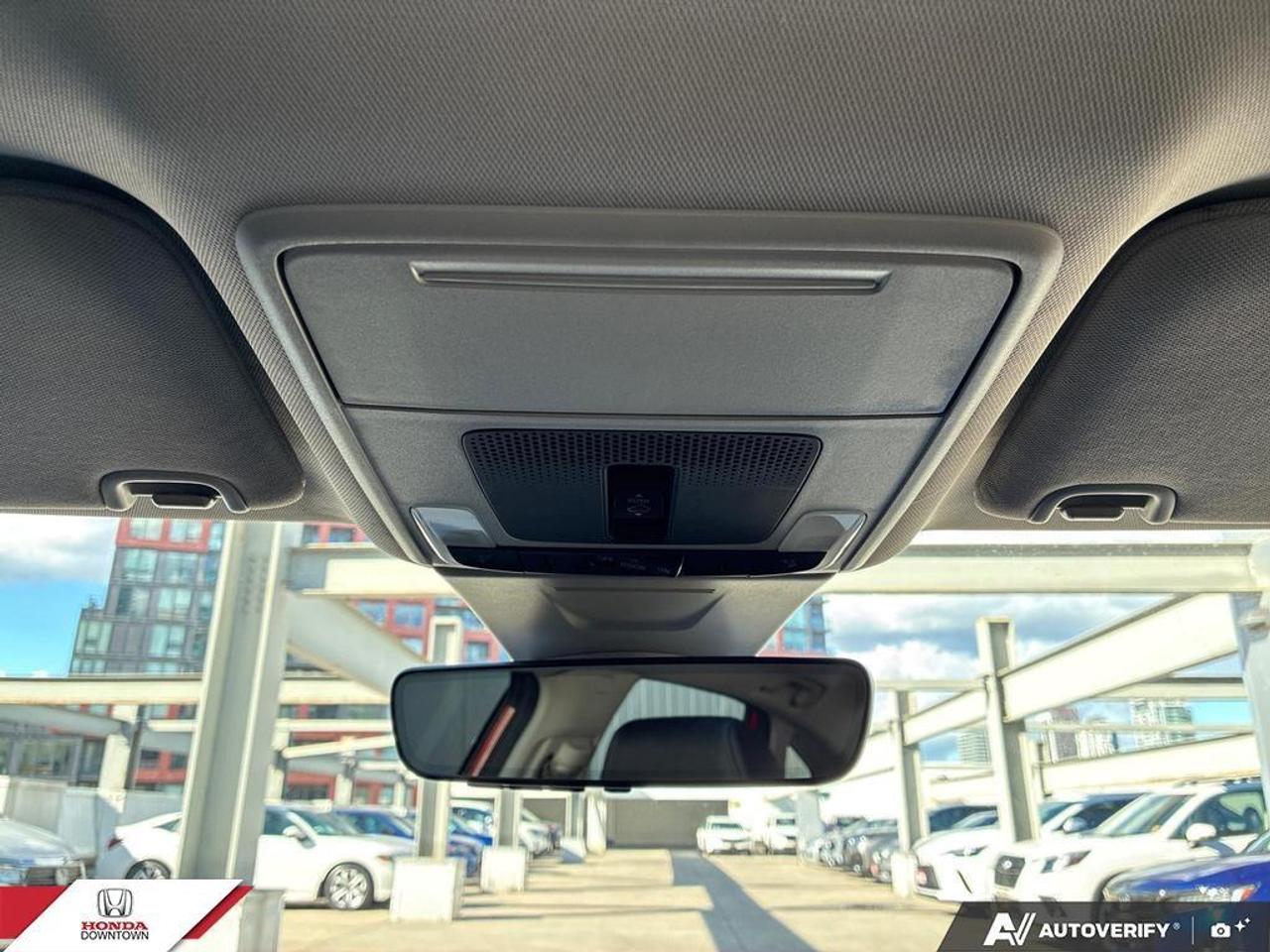 2024 Honda Civic Touring 4dr Sedan Photo