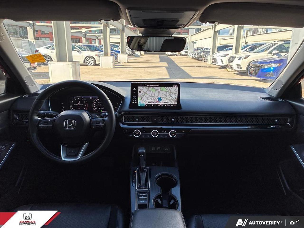 2024 Honda Civic Touring 4dr Sedan Photo