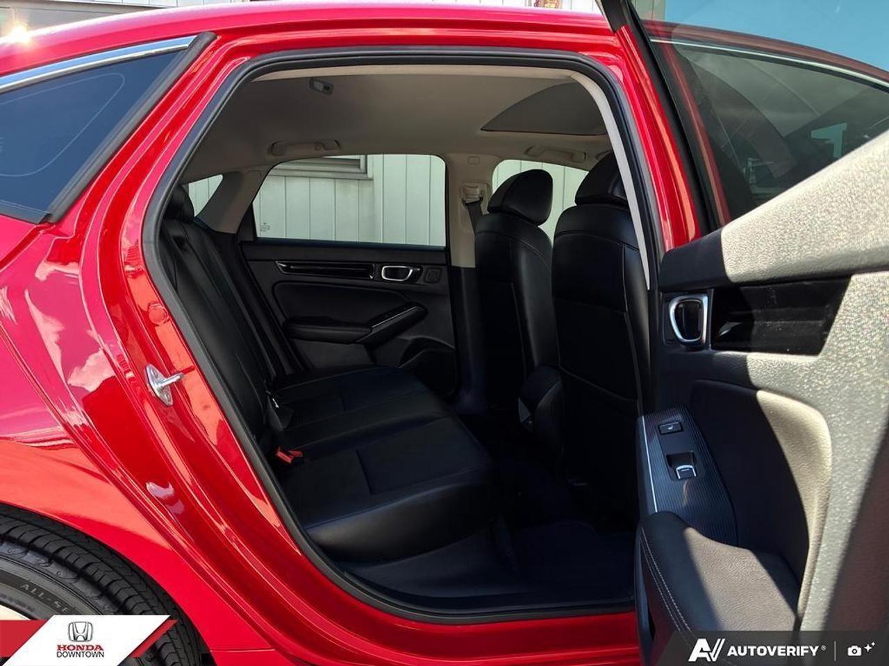 2024 Honda Civic Touring 4dr Sedan Photo