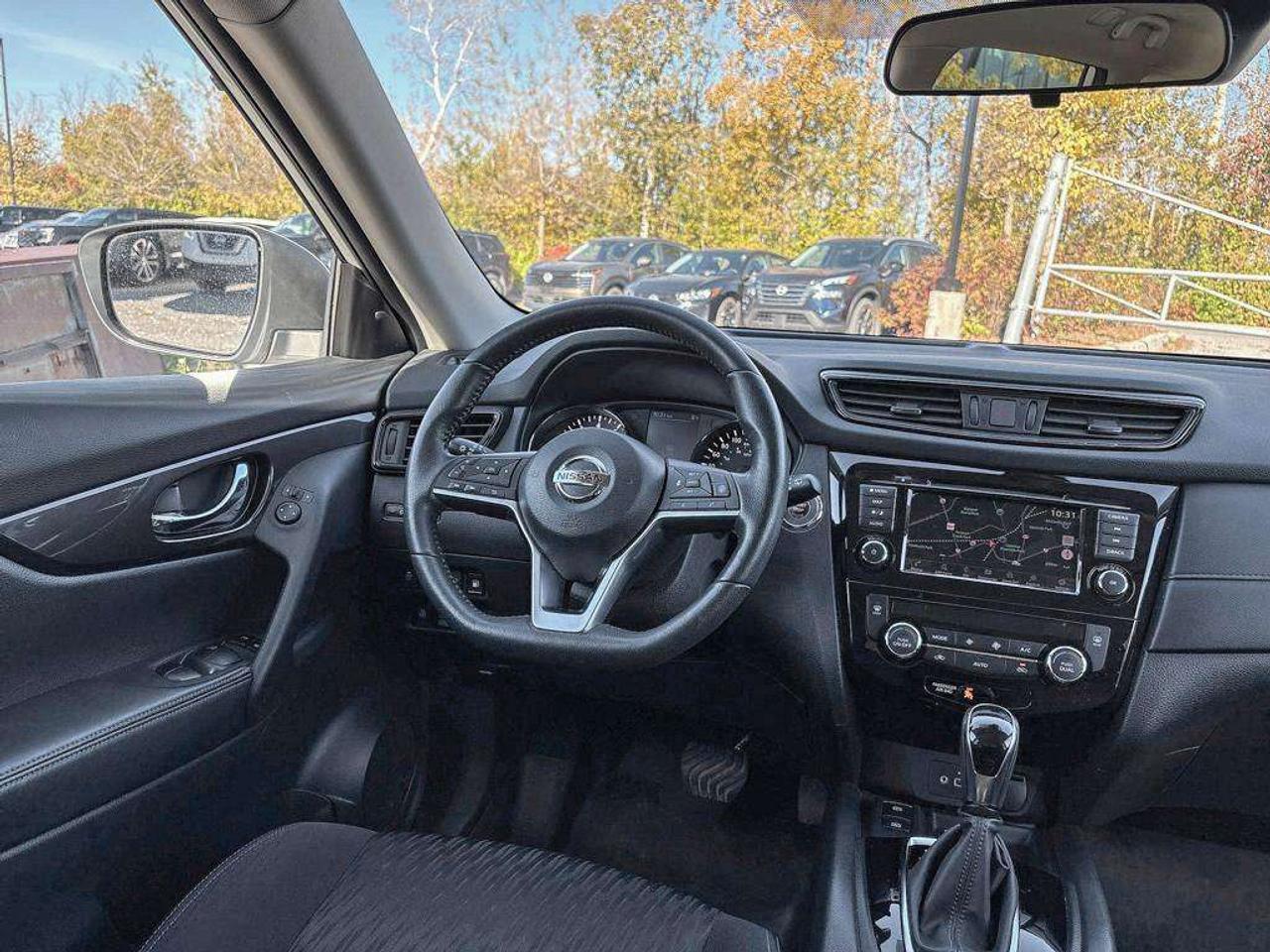 2019 Nissan Rogue SV AWD   Apple Car Play   Android Auto   Moonroof Photo