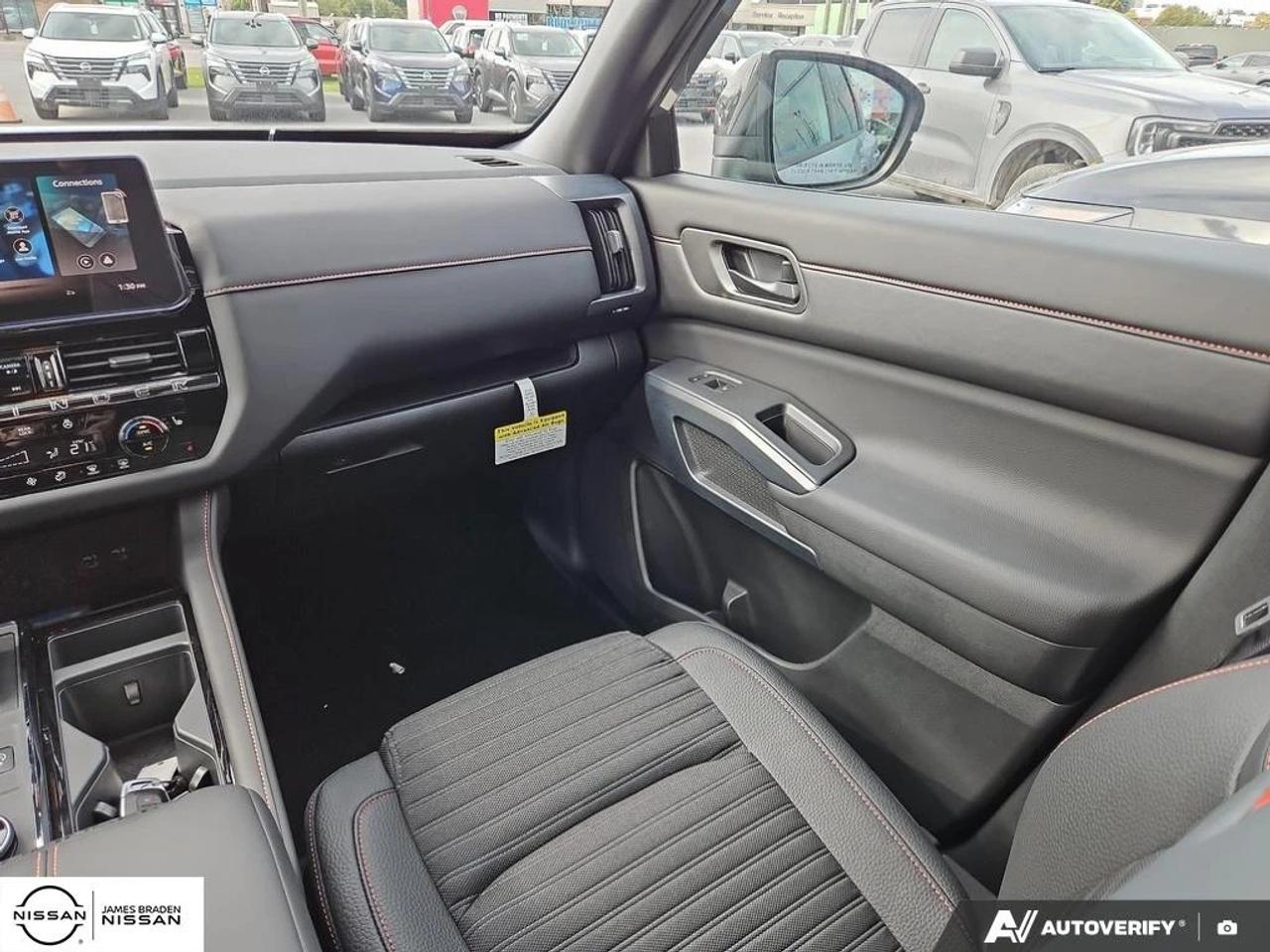 2026 Nissan Pathfinder Rock Creek 4WD Photo