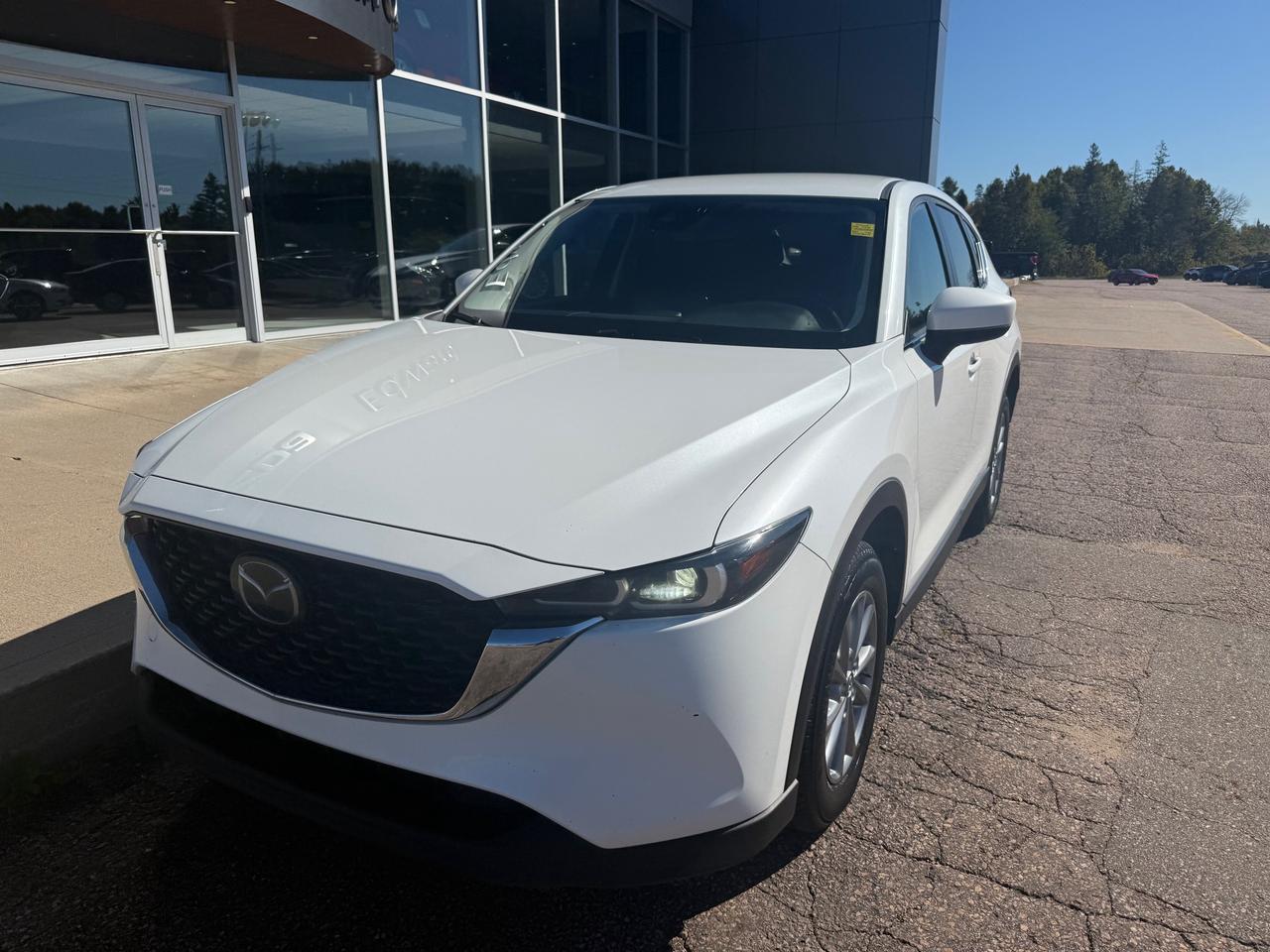 2022 Mazda CX-5 GS 4dr i-ACTIV All-Wheel Drive Sport Utility Photo4