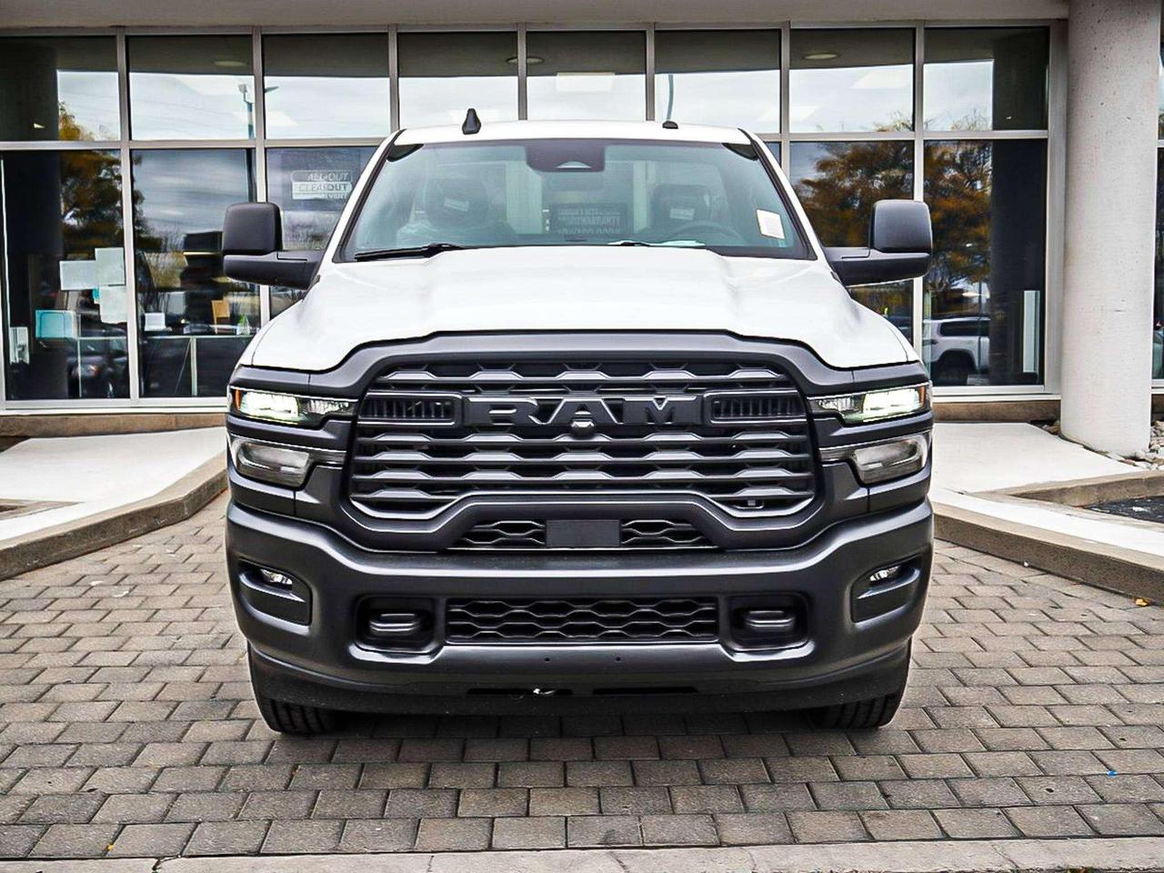 2027 RAM 3500  Photo