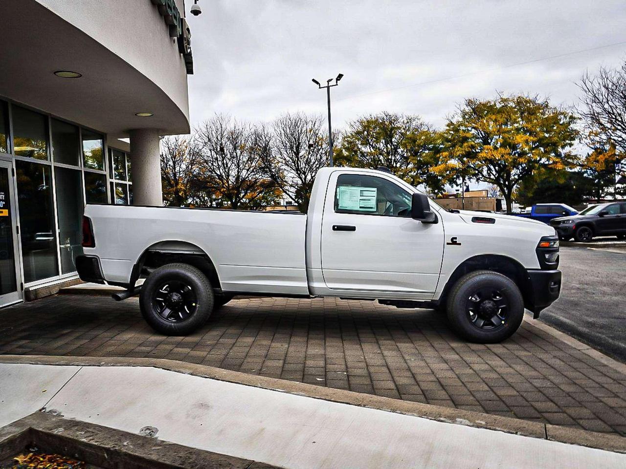 2027 RAM 3500  Photo
