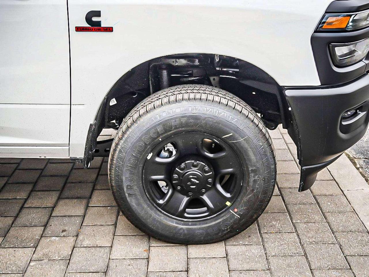 2027 RAM 3500  Photo
