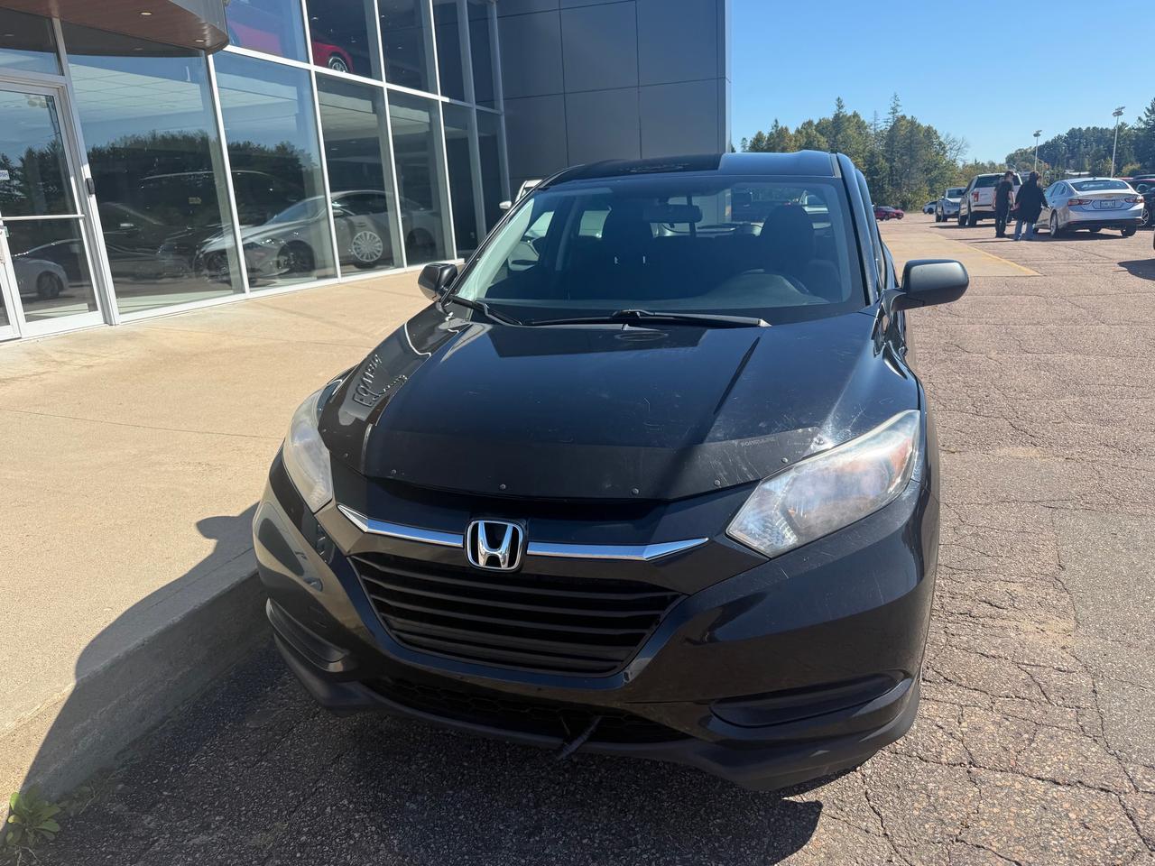 2018 Honda HR-V LX (M6) 4dr Front-Wheel Drive Photo