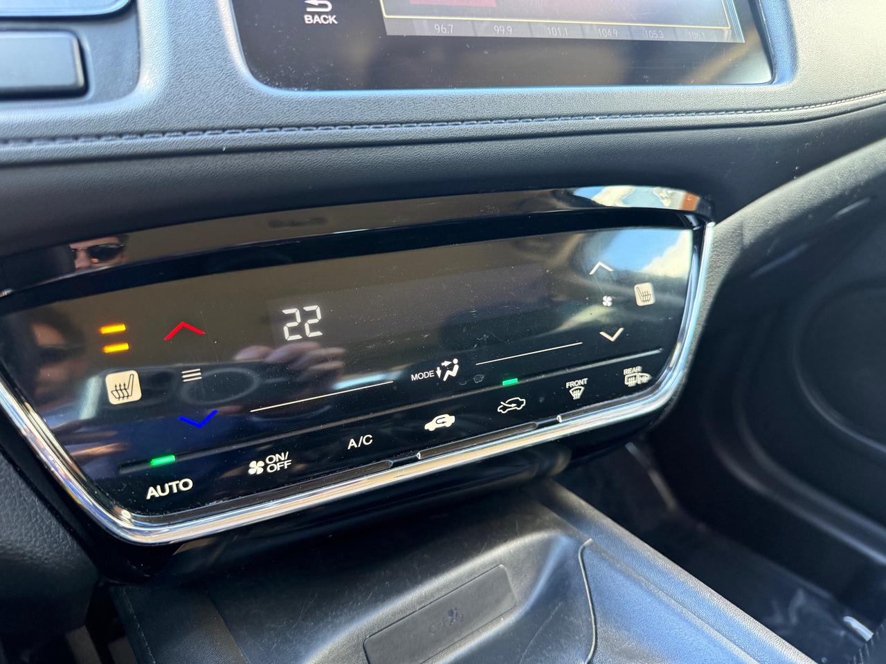 2018 Honda HR-V LX (M6) 4dr Front-Wheel Drive Photo