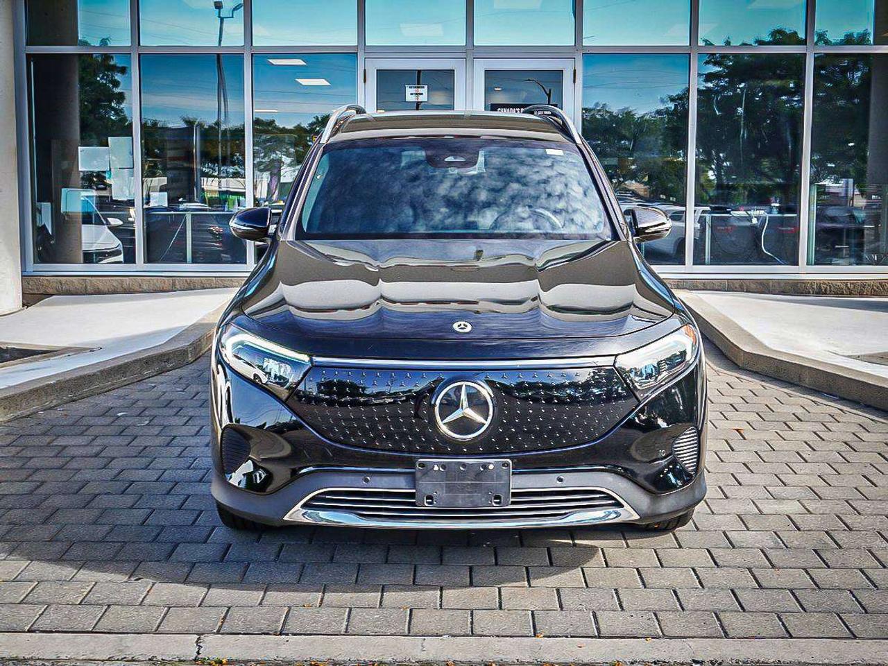 2024 Mercedes-Benz EQB  Photo