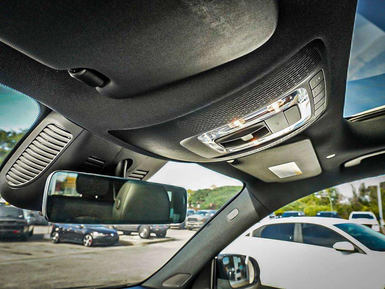 2024 Mercedes-Benz EQB  Photo