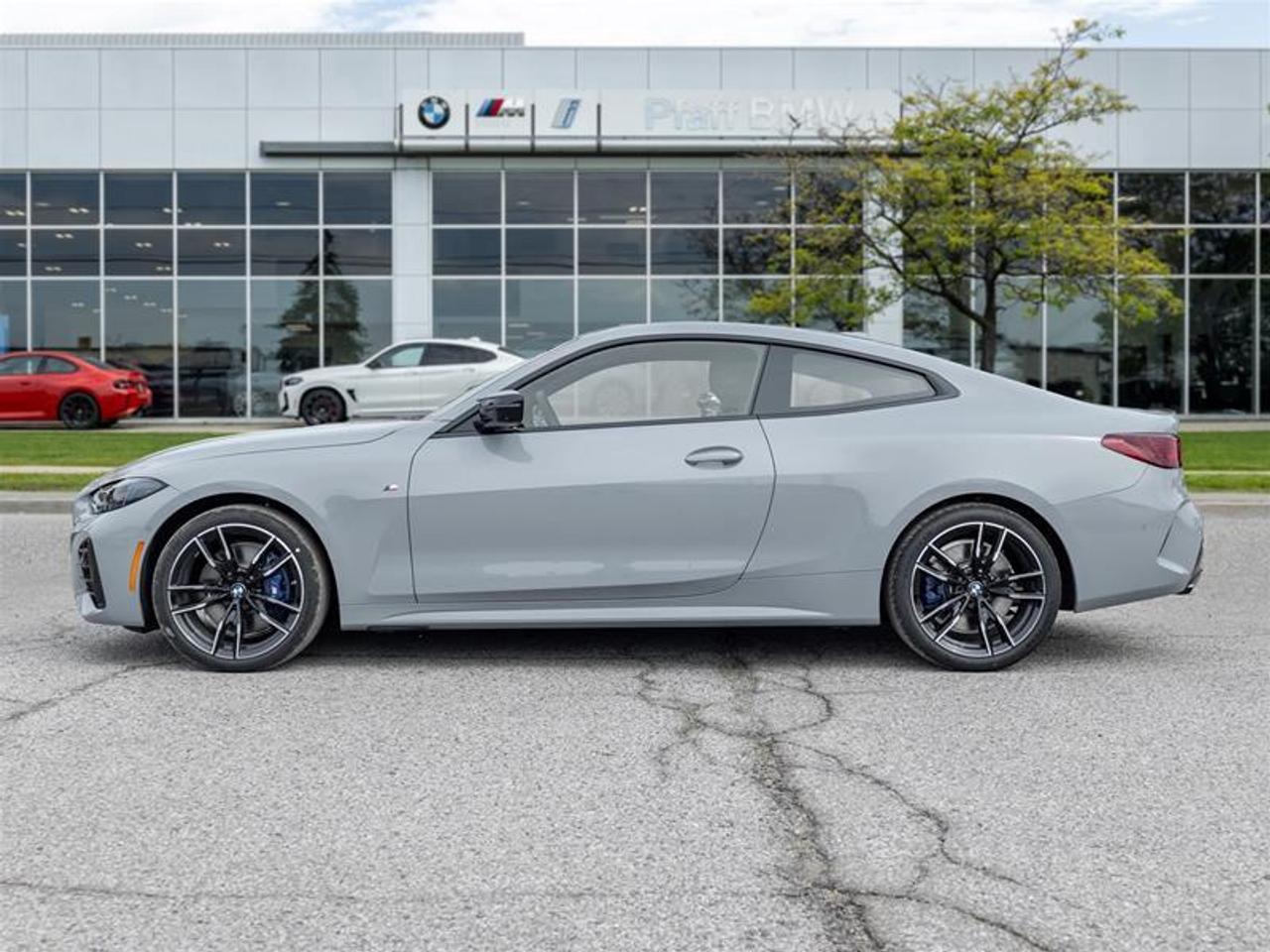 2027 BMW M440 i xDrive 2dr All-Wheel Drive Coupe Photo