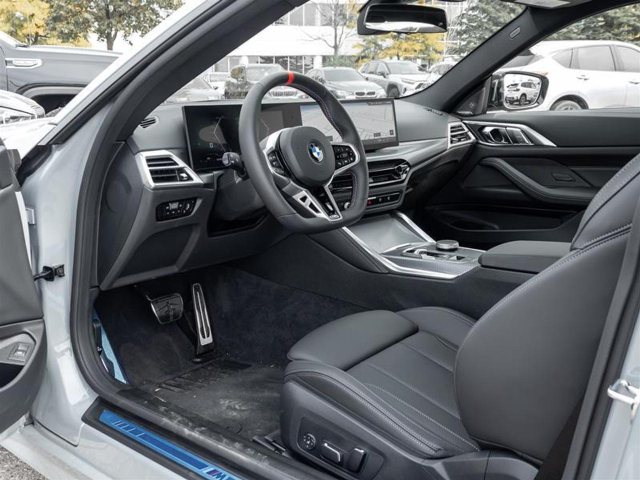 2027 BMW M440 i xDrive 2dr All-Wheel Drive Coupe Photo