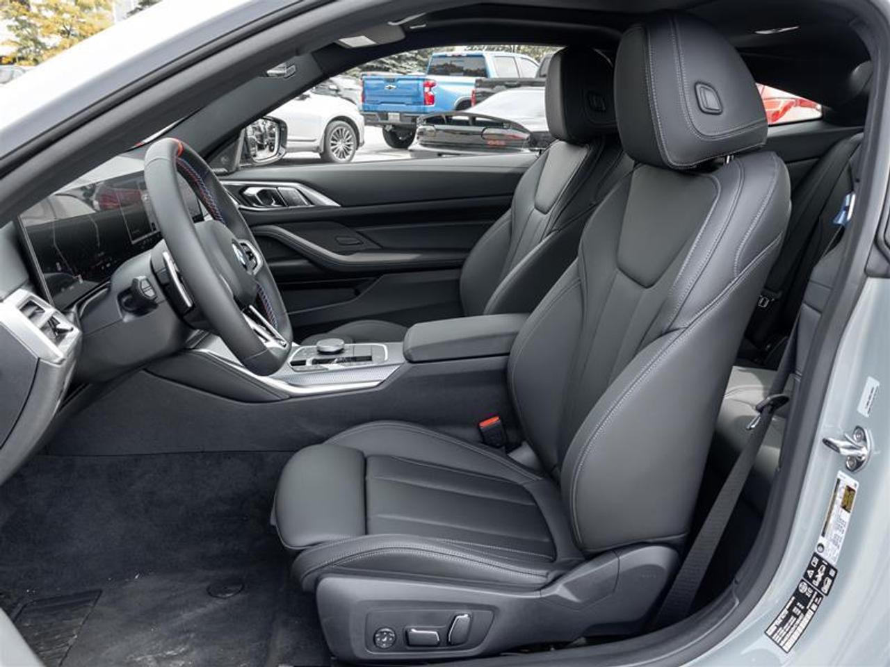 2027 BMW M440 i xDrive 2dr All-Wheel Drive Coupe Photo