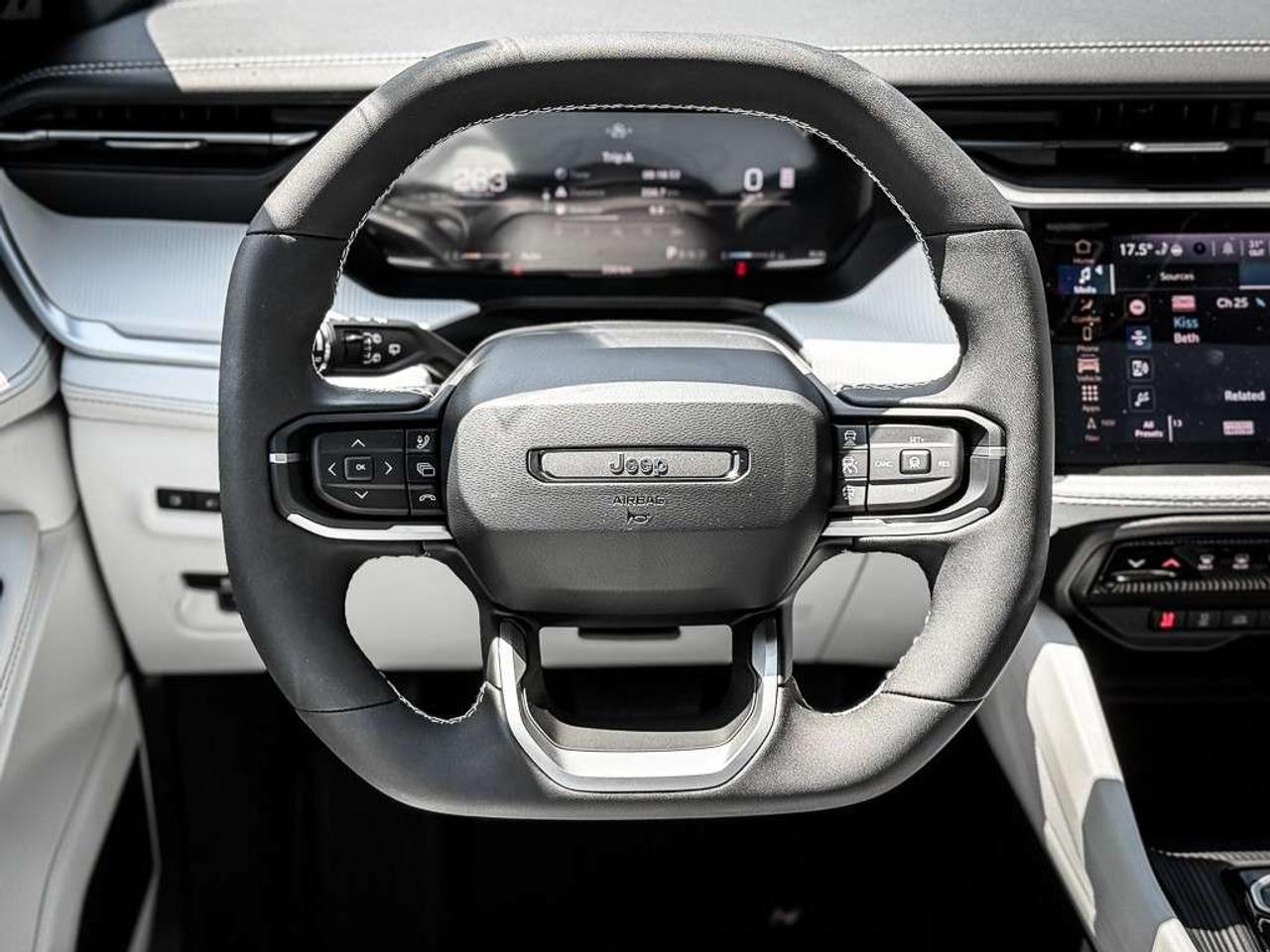 2026 Jeep Cherokee Overland   BRAND NEW     PANO ROOF   HEATED/VENTED LEATHER   360 CAM   REMOTE START Photo