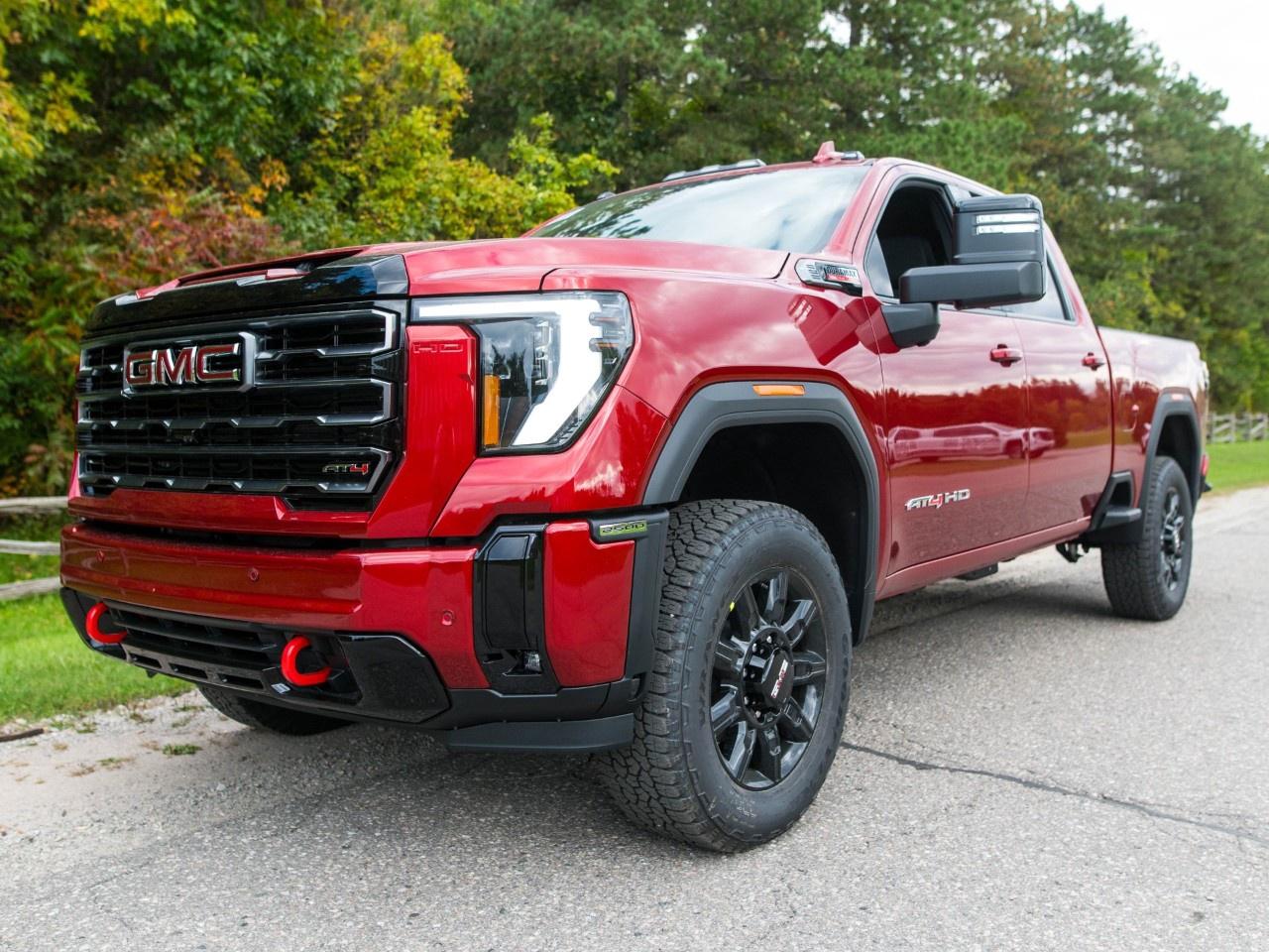 2026 GMC SIERRA 2500HD Crew Cab Standard Box 4-Wheel Drive AT4 Photo0
