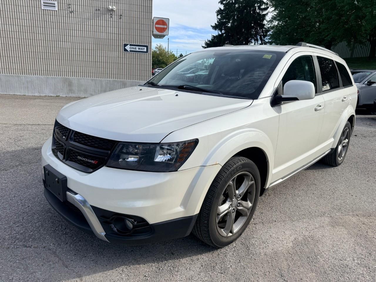 2017 Dodge Journey Crossroad 4dr All-Wheel Drive Photo0