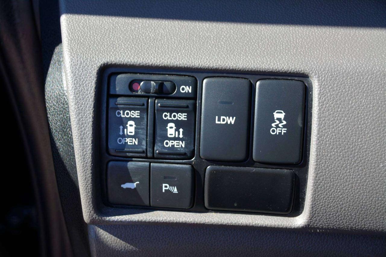 2016 Honda Odyssey EX-L Photo
