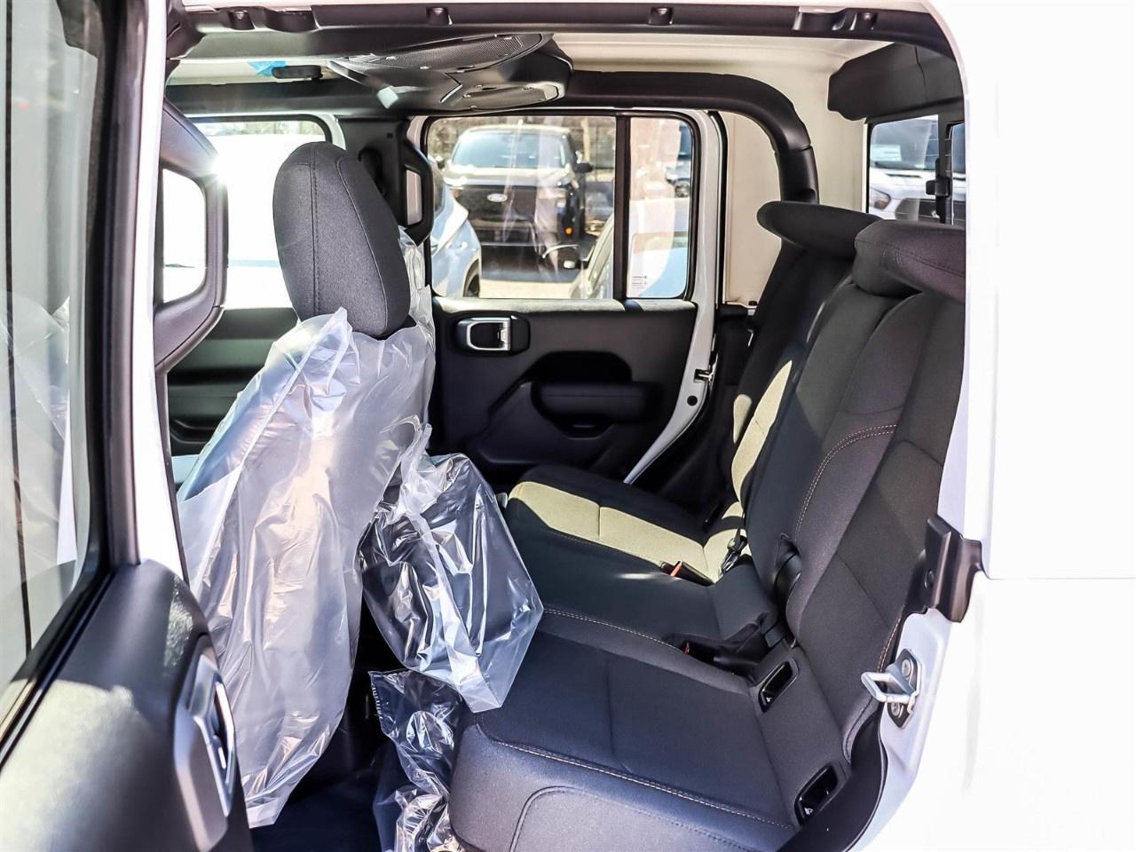 2026 Jeep Gladiator NightHawk 4x4 Photo