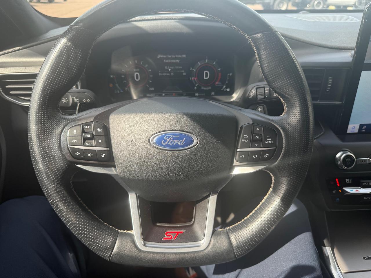 2020 Ford Explorer ST 4dr 4x4 Photo