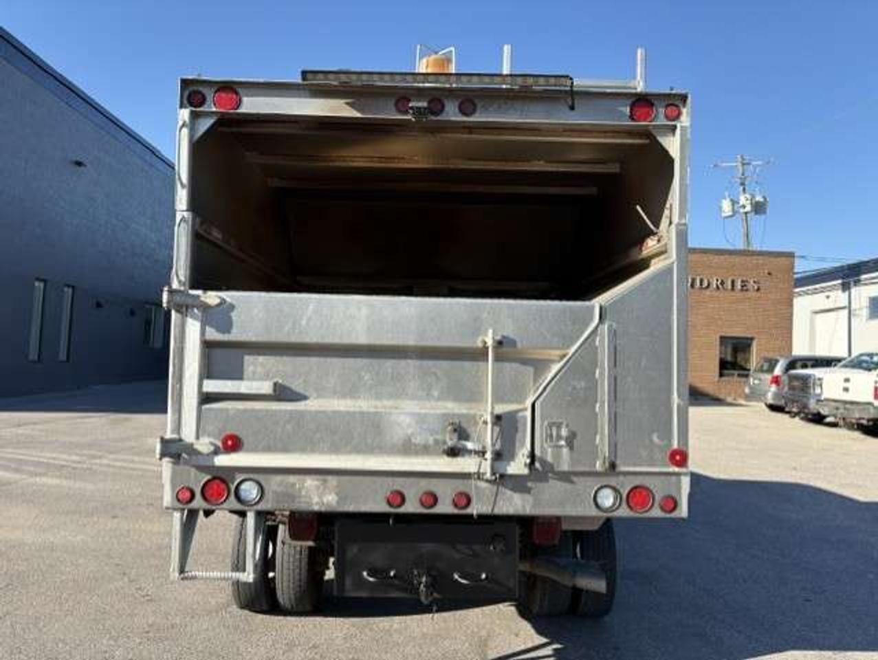 2015 Ford F-550 6.7L POWER STROKE DIESEL-ELOQUIP DUMP BOX-DUALLY!! Photo