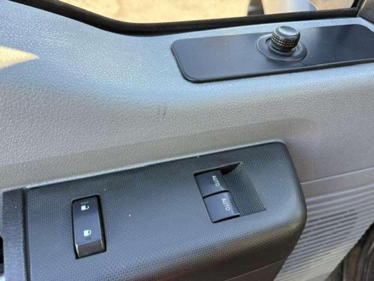 2015 Ford F-550 6.7L POWER STROKE DIESEL-ELOQUIP DUMP BOX-DUALLY!! Photo