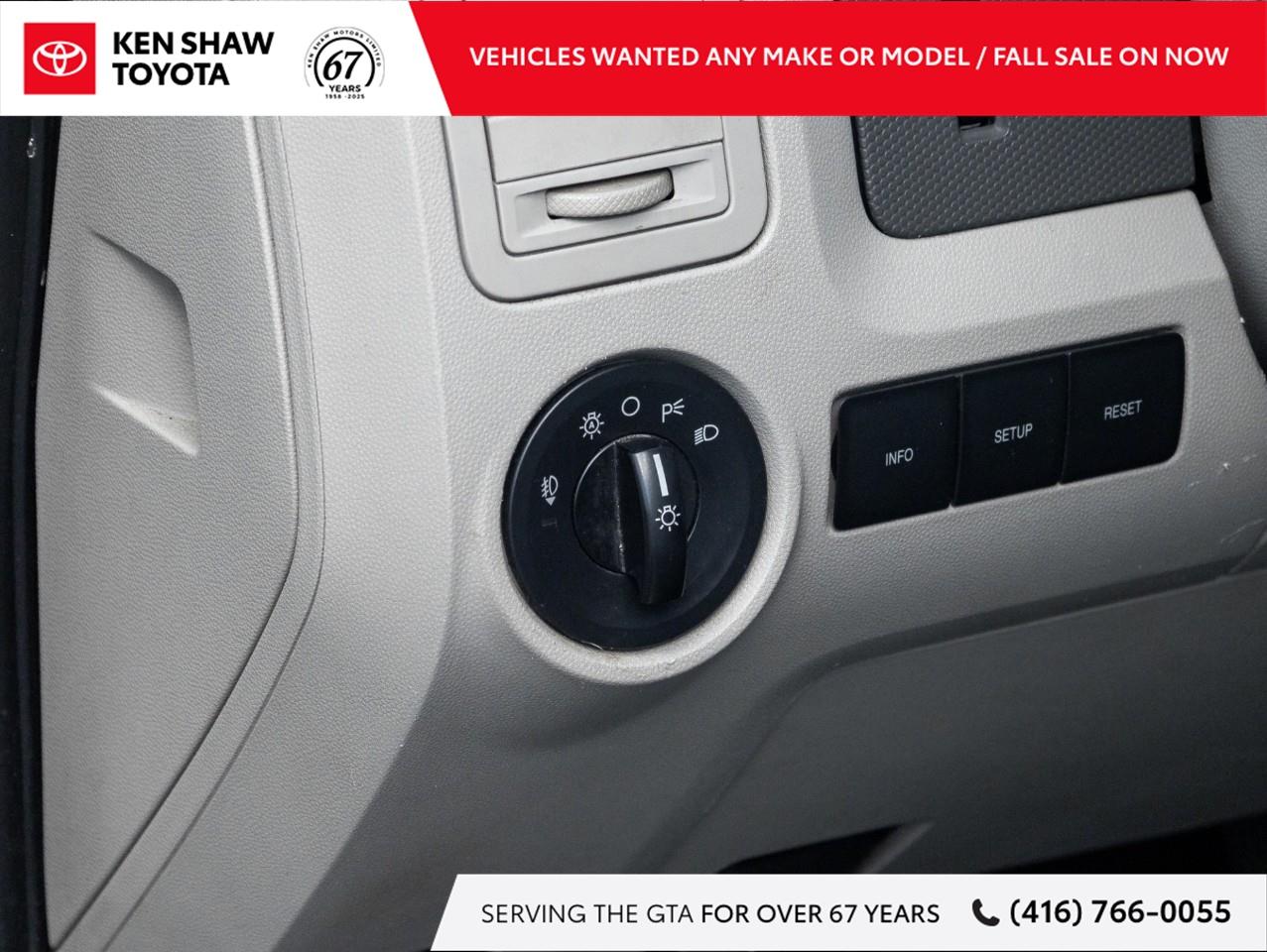 2009 Ford Escape XLT Automatic 3.0L 4dr 4x4 Photo